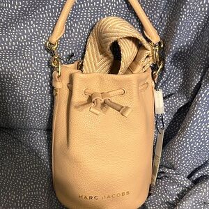Marc Jacobs Beige Leather Shoulder Bag
